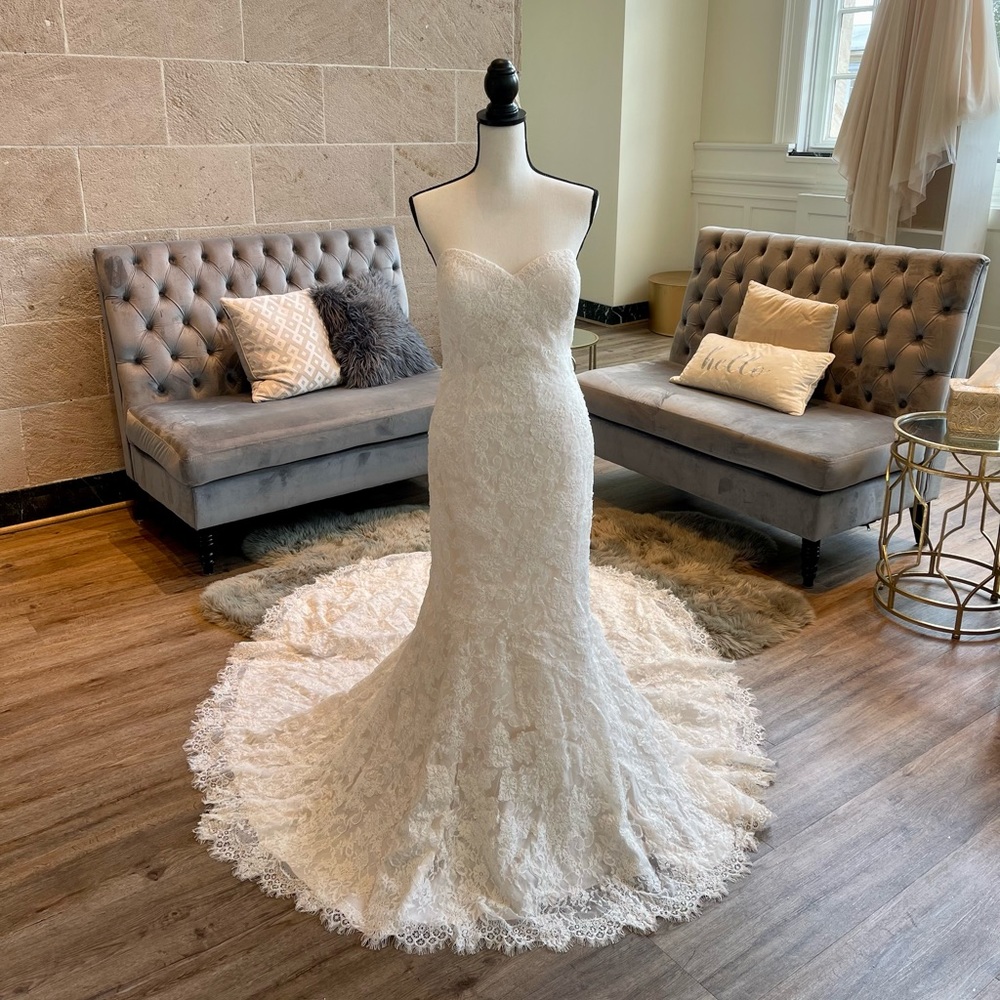 Wedding Dress - Worn once, excellent condition